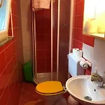 Апартаменти Charming Kestenovi Dvori - A6