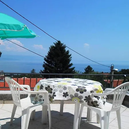 Charming Kestenovi Dvori - A6 Daire *