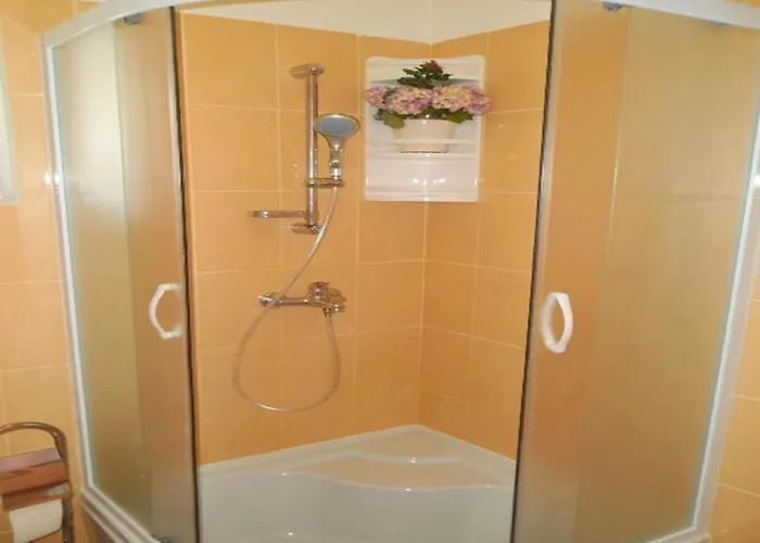 Charming Kestenovi Dvori - A6 Daire Opatija