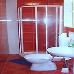 Charming Kestenovi Dvori - A6 Apartment